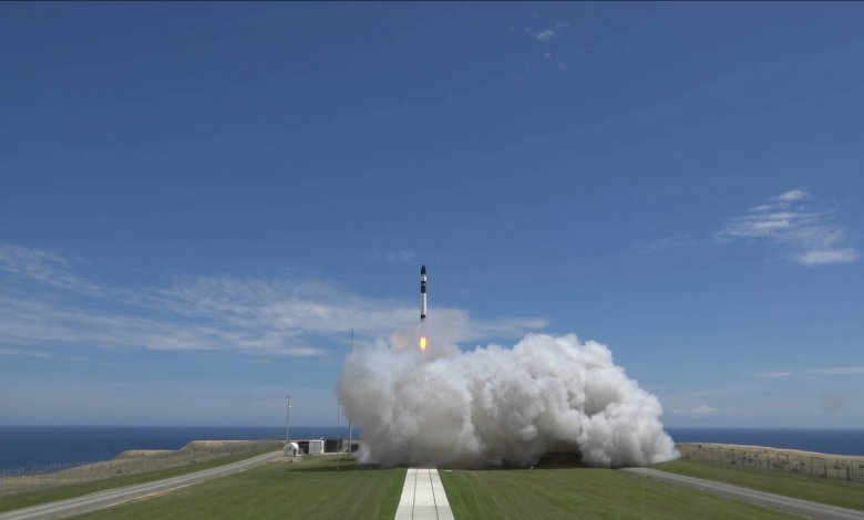 Rocket Lab Electron 'Still Testing' lift off from LC-1